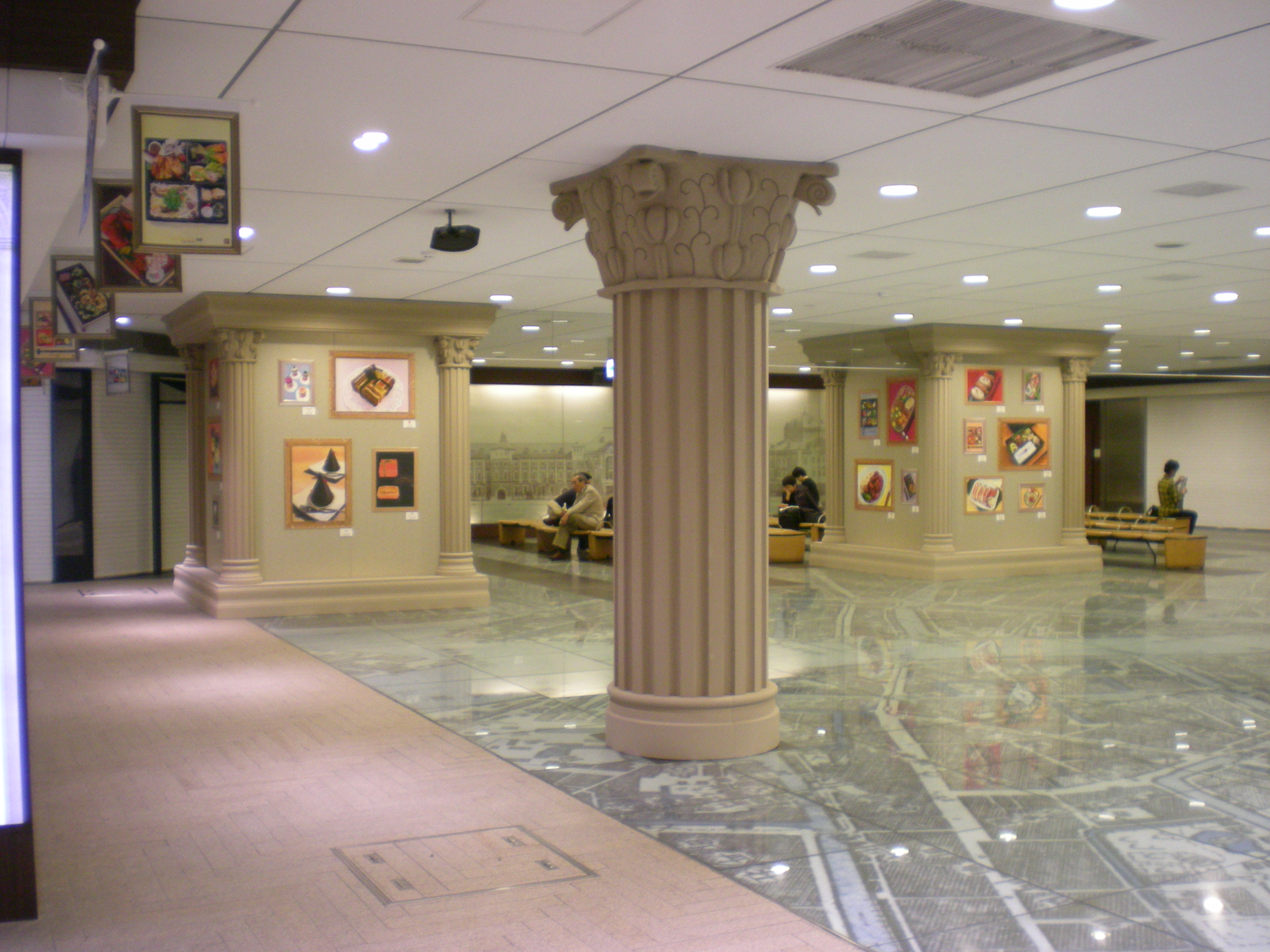 �N���b�N�Ŋg��\��